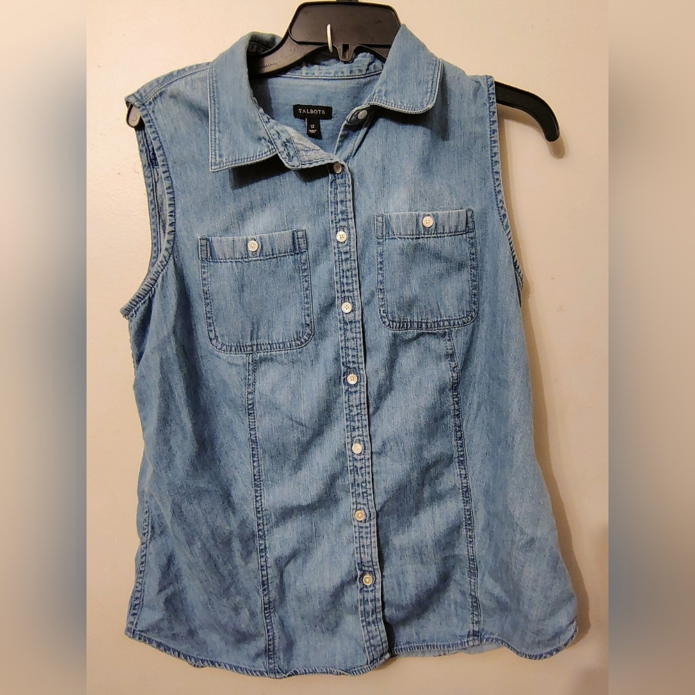 Talbots Women's Size 12 Sleeveless Button Front Denim Jean Shirt Top Blouse